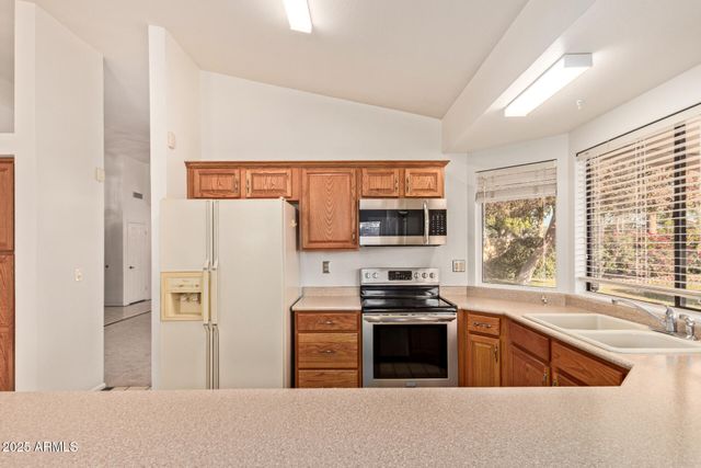 3821 N FOREST Lane, Avondale, AZ 85392