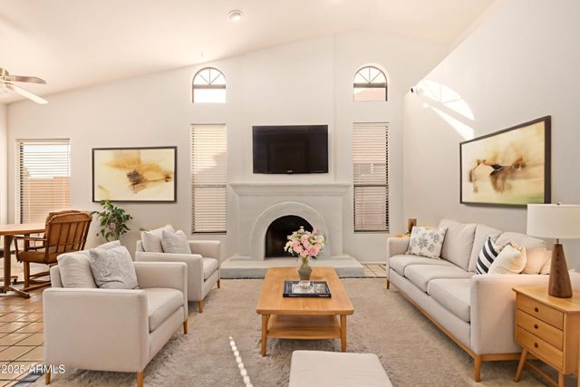 3821 N FOREST Lane, Avondale, AZ 85392