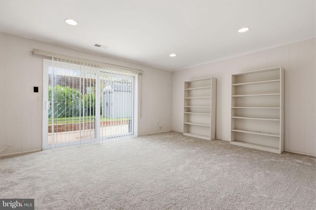 9925 WINGTIP RD, Philadelphia, PA 19115