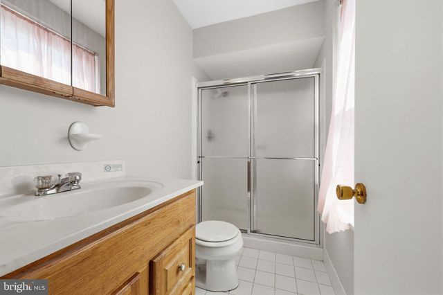 9925 WINGTIP RD, Philadelphia, PA 19115