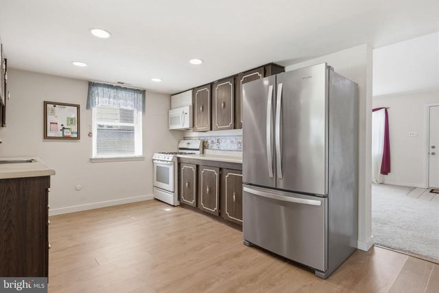 9925 WINGTIP RD, Philadelphia, PA 19115