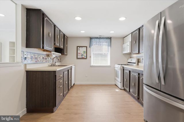 9925 WINGTIP RD, Philadelphia, PA 19115