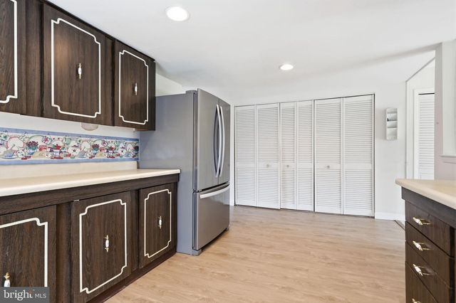 9925 WINGTIP RD, Philadelphia, PA 19115