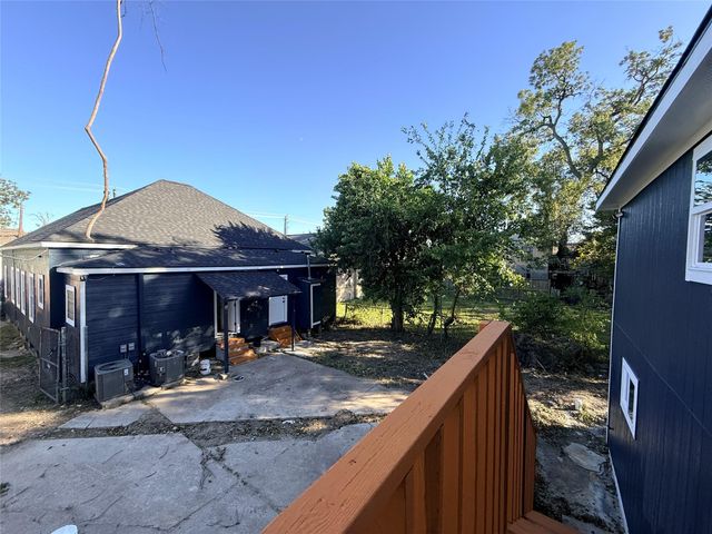 2209 Gano St 4, Houston, TX 77009