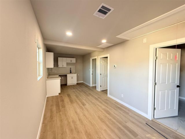 2209 Gano St 4, Houston, TX 77009