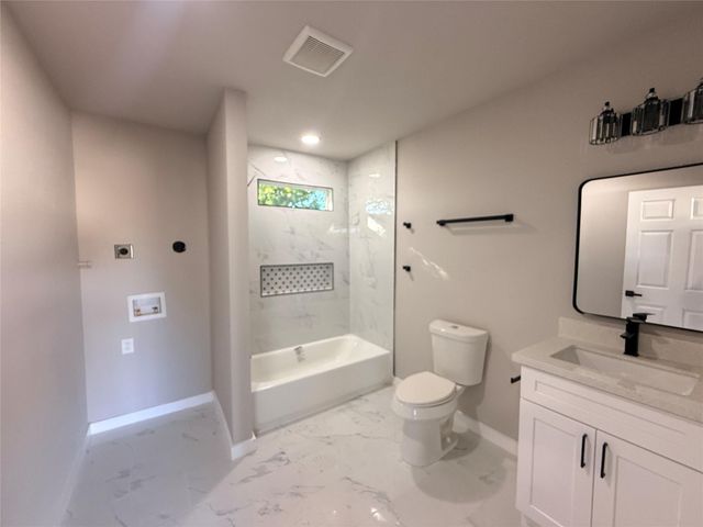 2209 Gano St 4, Houston, TX 77009