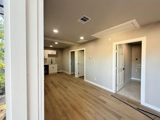 2209 Gano St 4, Houston, TX 77009