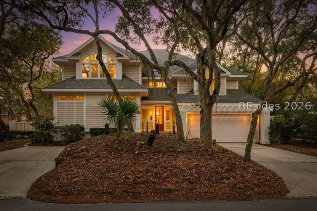 30 Ruddy Turnstone Rd, Hilton Head Island, SC 29928