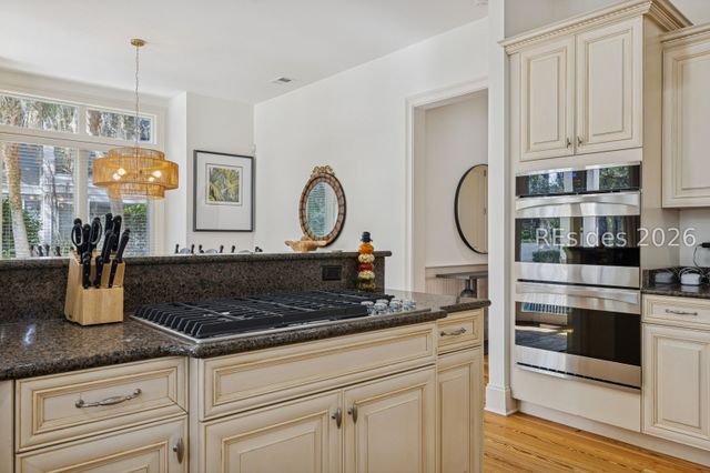 30 Ruddy Turnstone Rd, Hilton Head Island, SC 29928