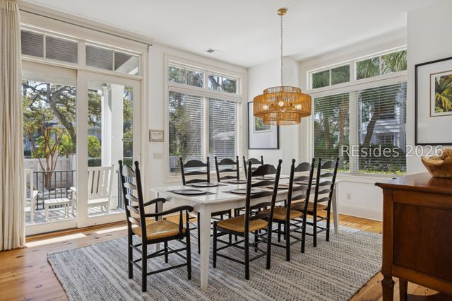 30 Ruddy Turnstone Rd, Hilton Head Island, SC 29928