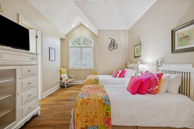 30 Ruddy Turnstone Rd, Hilton Head Island, SC 29928