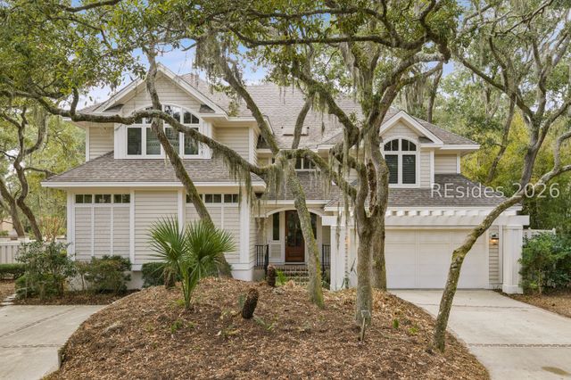 30 Ruddy Turnstone Rd, Hilton Head Island, SC 29928