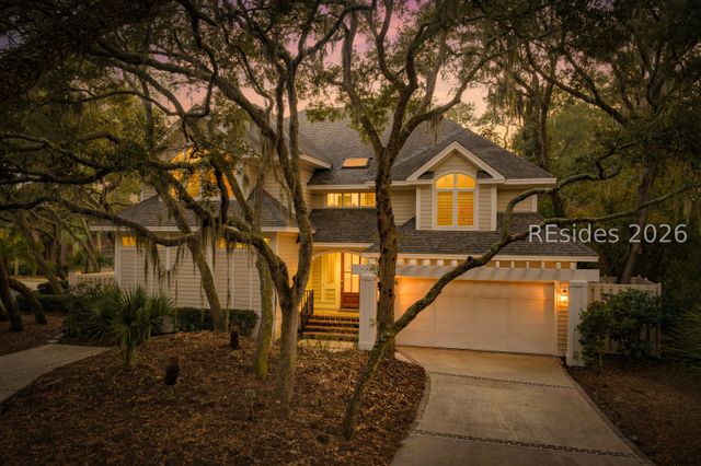 30 Ruddy Turnstone Rd, Hilton Head Island, SC 29928