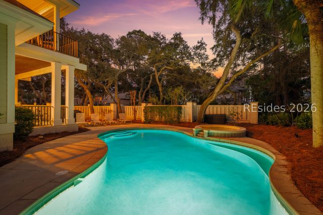 30 Ruddy Turnstone Rd, Hilton Head Island, SC 29928