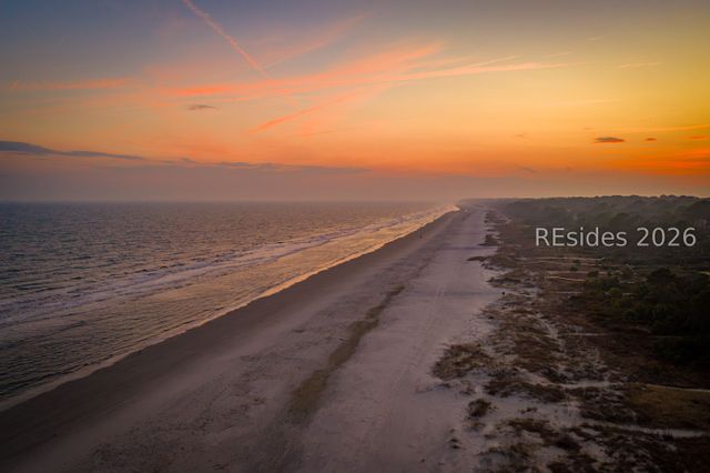 30 Ruddy Turnstone Rd, Hilton Head Island, SC 29928