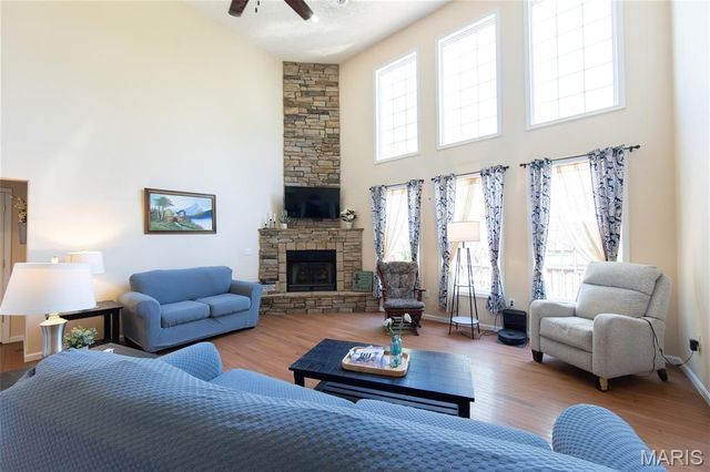 11907 Pine Forest Drive, Rolla, MO 65401