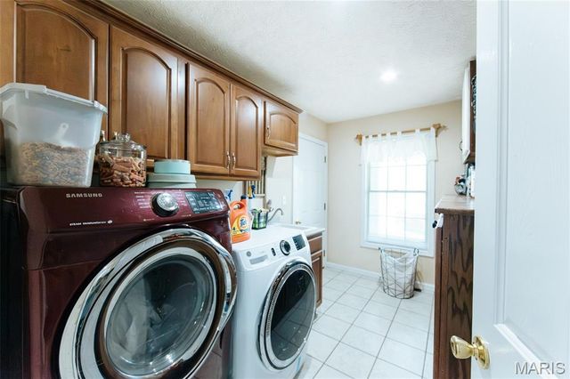 11907 Pine Forest Drive, Rolla, MO 65401