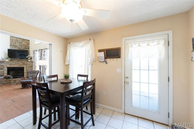 11907 Pine Forest Drive, Rolla, MO 65401