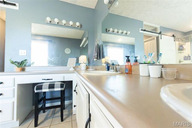 11907 Pine Forest Drive, Rolla, MO 65401