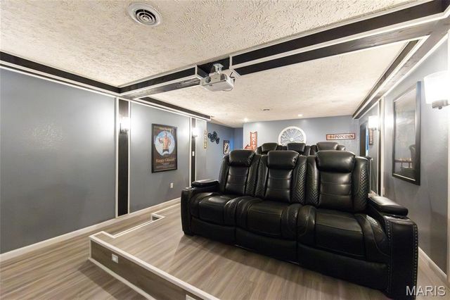 11907 Pine Forest Drive, Rolla, MO 65401