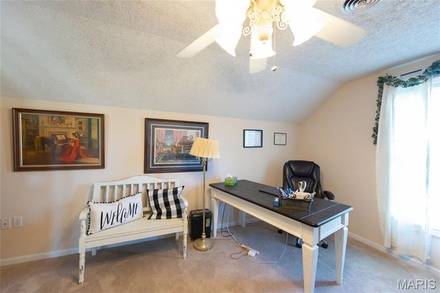 11907 Pine Forest Drive, Rolla, MO 65401