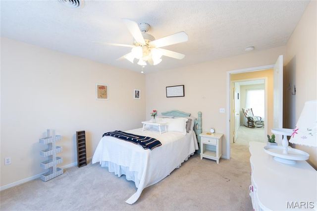 11907 Pine Forest Drive, Rolla, MO 65401