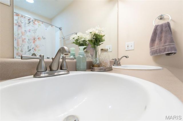 11907 Pine Forest Drive, Rolla, MO 65401