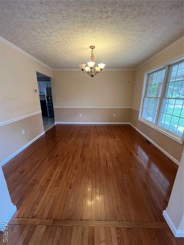 11907 Pine Forest Drive, Rolla, MO 65401