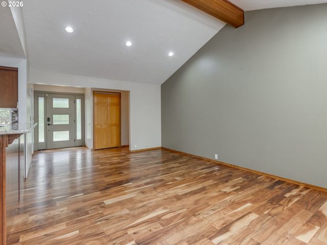 3520 Nw PARKVIEW Dr, Beaverton, OR 97006
