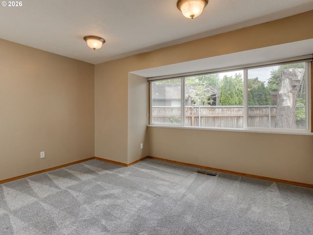 3520 Nw PARKVIEW Dr, Beaverton, OR 97006