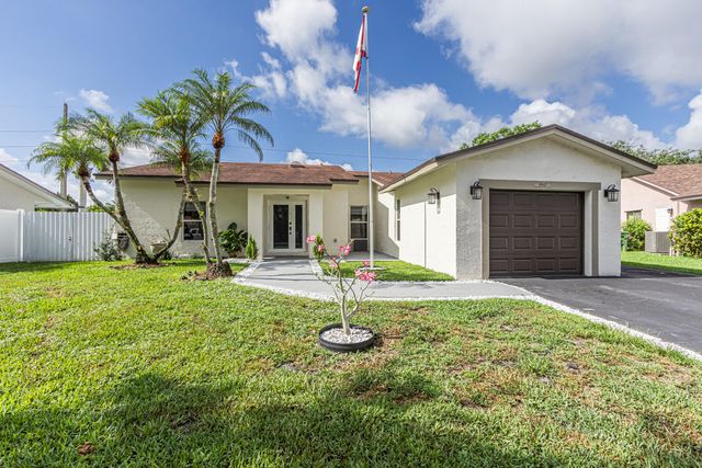 16942 SW 5th Way, Weston, FL 33326