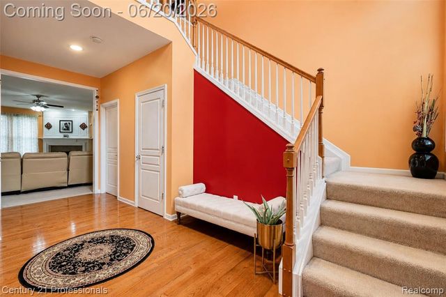 45248 Bartlett Drive, Novi, MI 48377
