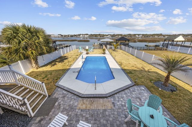 414 S Dogwood Drive, Murrells Inlet, SC 29576