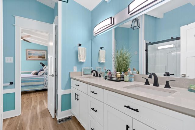 414 S Dogwood Drive, Murrells Inlet, SC 29576