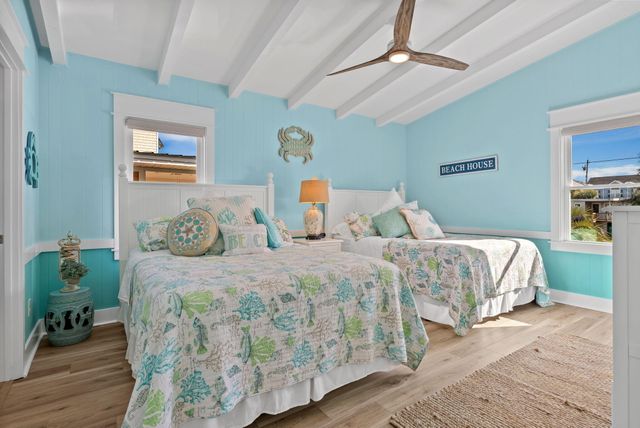 414 S Dogwood Drive, Murrells Inlet, SC 29576