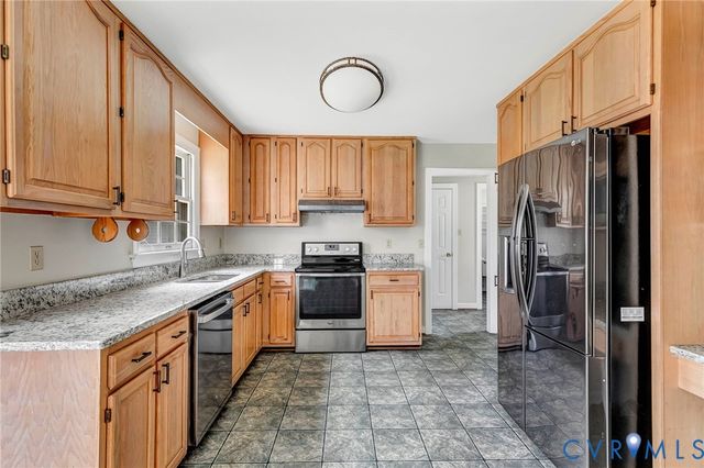 9160 Graff Ct, Mechanicsville, VA 23116