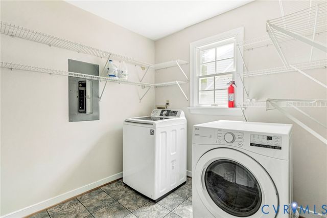 9160 Graff Ct, Mechanicsville, VA 23116