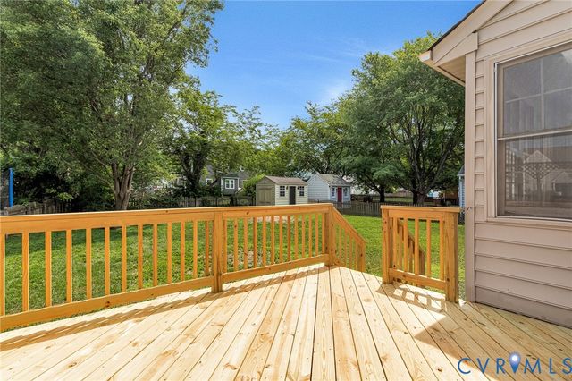 9160 Graff Ct, Mechanicsville, VA 23116