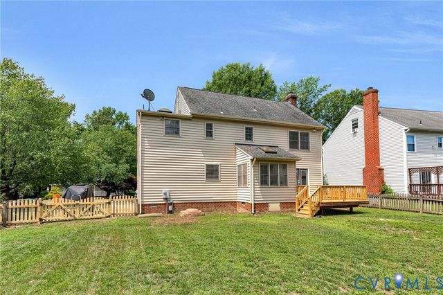 9160 Graff Ct, Mechanicsville, VA 23116