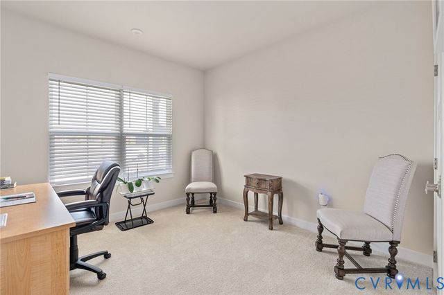 8073 Winter Fog Dr, New Kent, VA 23124