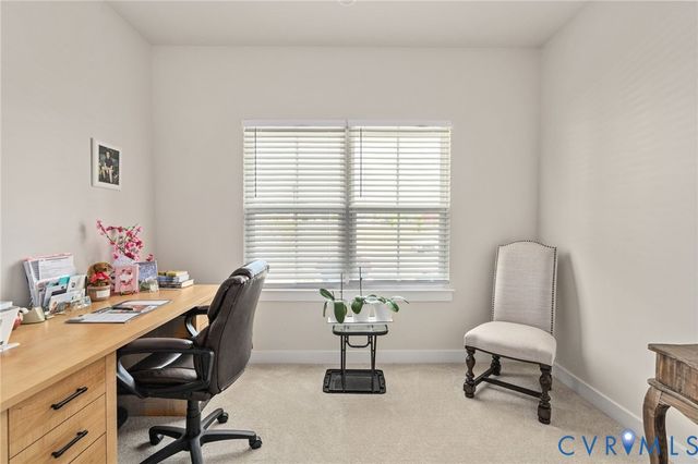 8073 Winter Fog Dr, New Kent, VA 23124