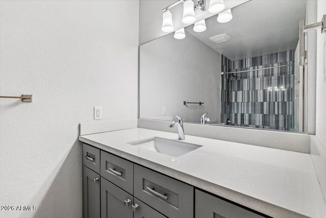 1152 E Watson Drive, Tempe, AZ 85283