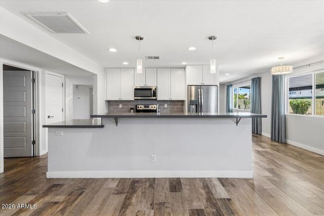 1152 E Watson Drive, Tempe, AZ 85283