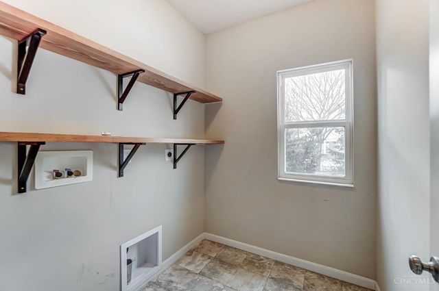 4343 Hunting Hawk Drive, Turtle Creek Twp, OH 45036