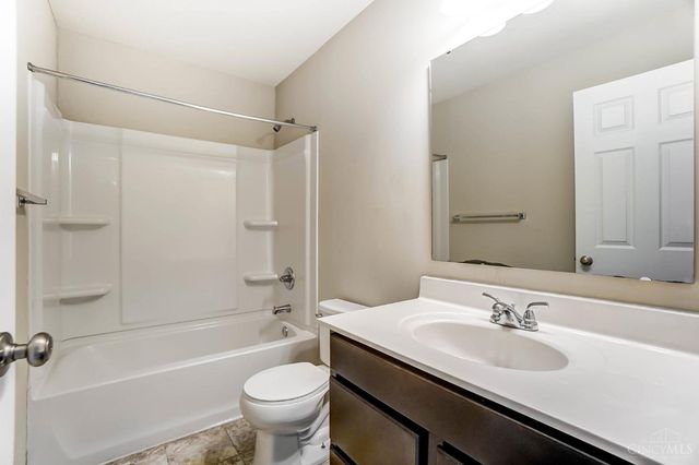 4343 Hunting Hawk Drive, Turtle Creek Twp, OH 45036