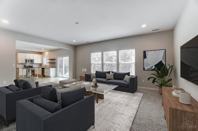 4343 Hunting Hawk Drive, Turtle Creek Twp, OH 45036