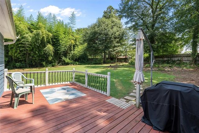 101 Mallard Ln, Carrollton, GA 30117