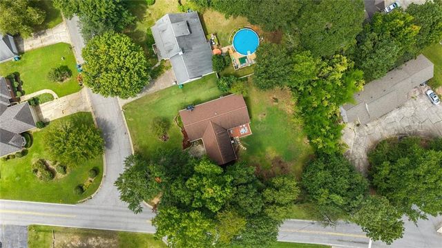 101 Mallard Ln, Carrollton, GA 30117