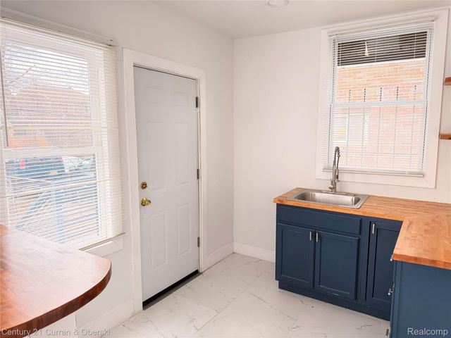 14845 Mark Twain Street, Detroit, MI 48227