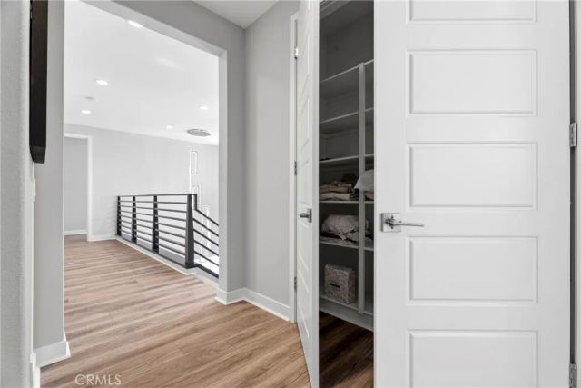 17721 Ridgeline Court, Saugus, CA 91350